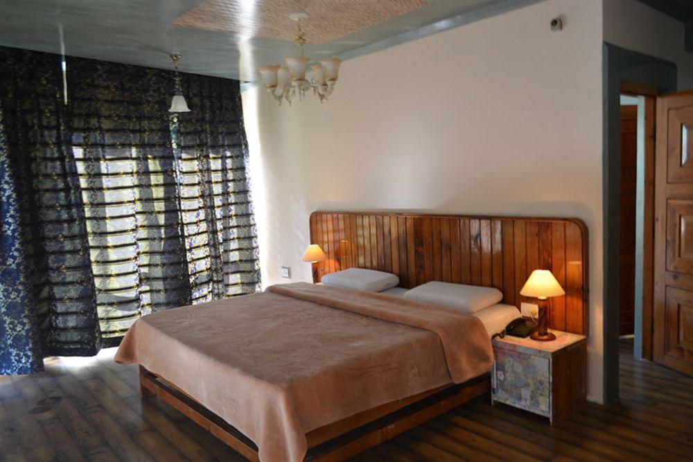 Hotel Manali Mahal Exterior photo